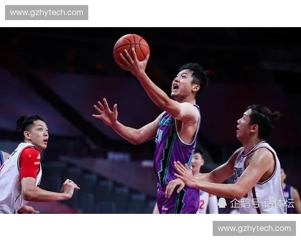 巅峰对决上演强强碰撞两队劲旅鏖战九十分钟激情对峙终见胜负时刻